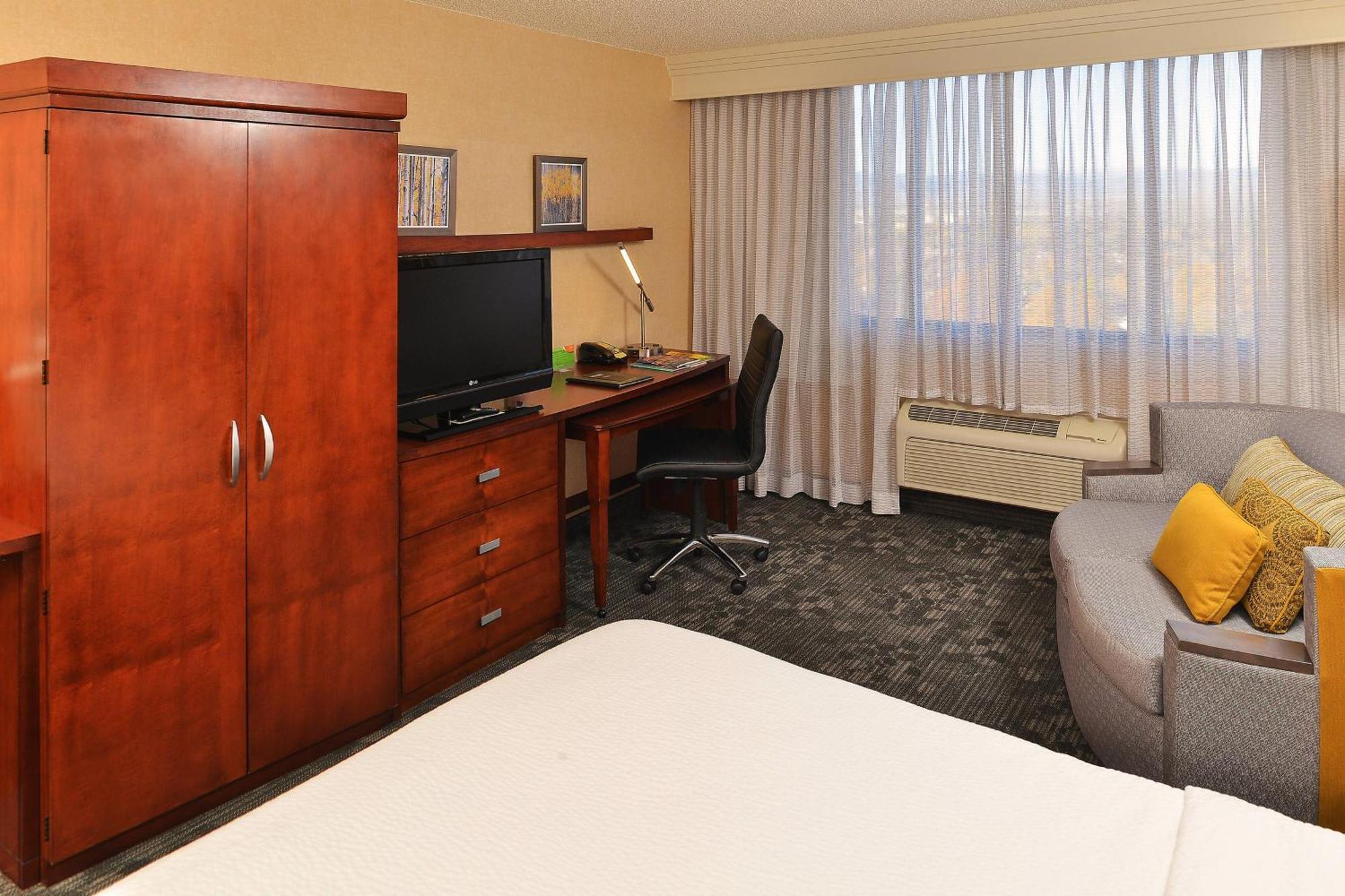 Courtyard By Marriott Denver Cherry Creek Kültér fotó