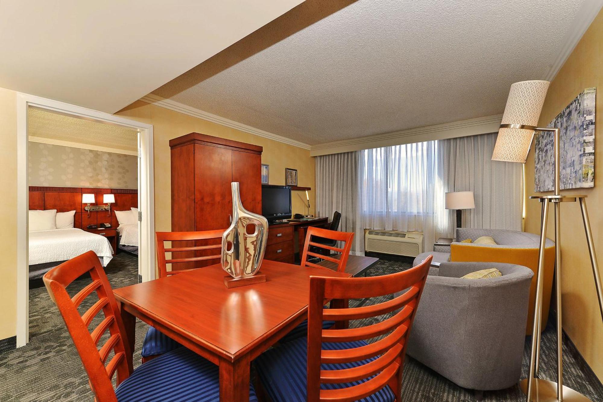 Courtyard By Marriott Denver Cherry Creek Kültér fotó