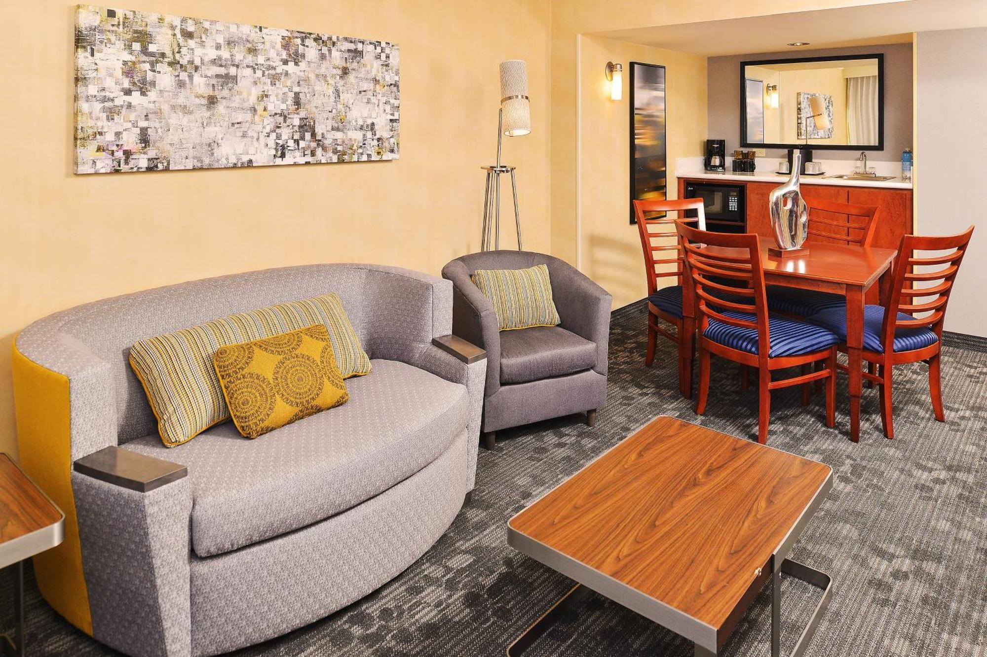 Courtyard By Marriott Denver Cherry Creek Kültér fotó